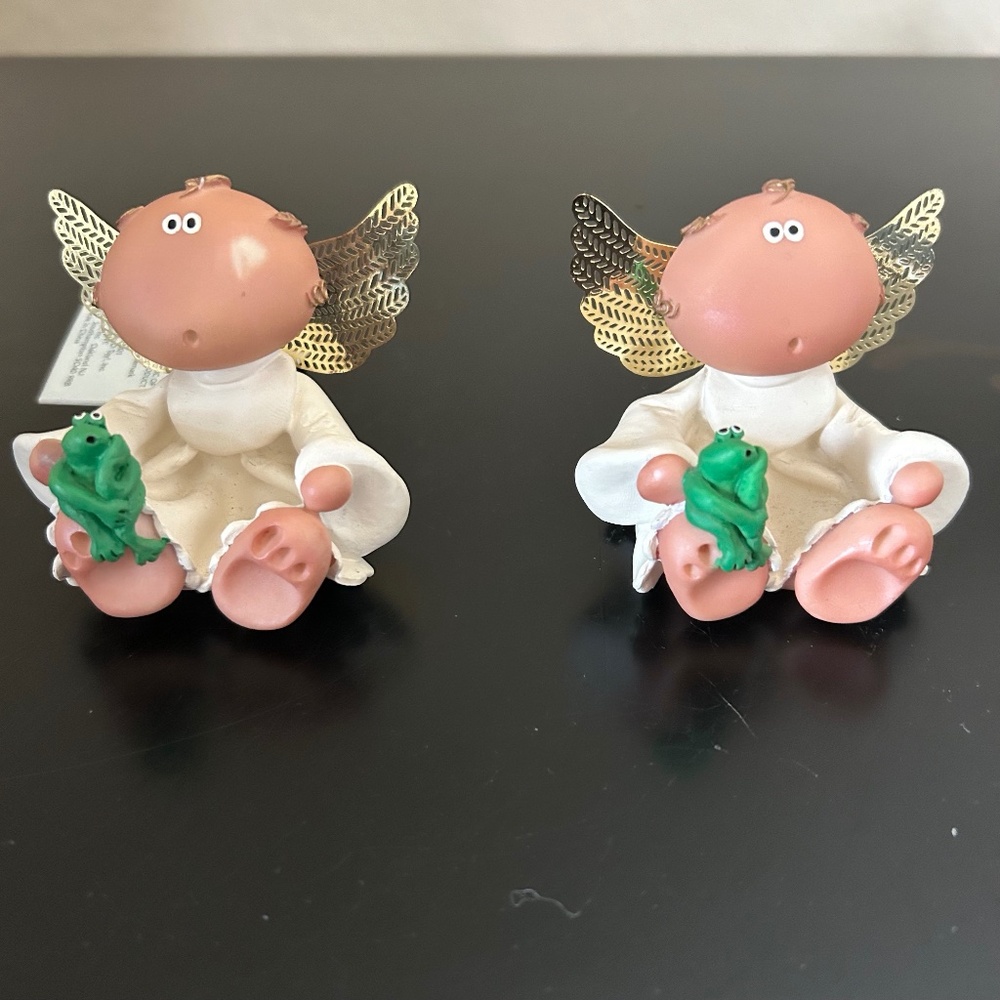 Russ Angel Cheeks Singing Frog 2001